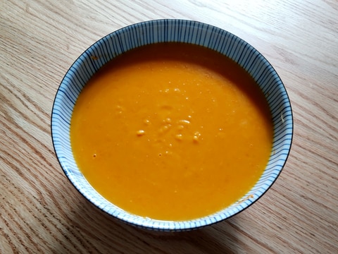 バターナッツかぼちゃの豆乳スープ